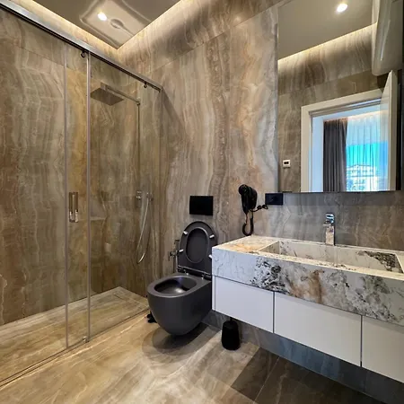 The Metropolitan Daire Tiran