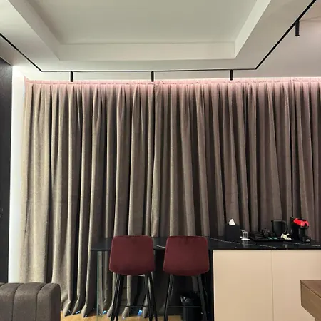 The Metropolitan Daire Tiran