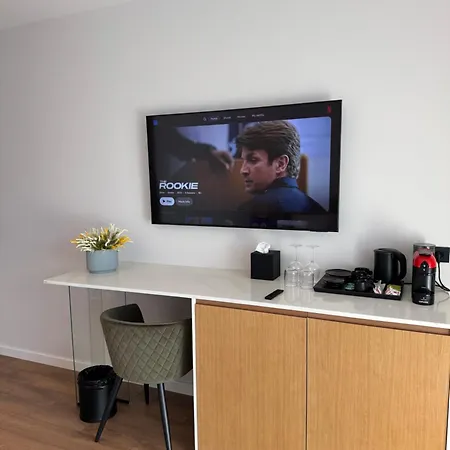 The Metropolitan Апартаменты Тирана