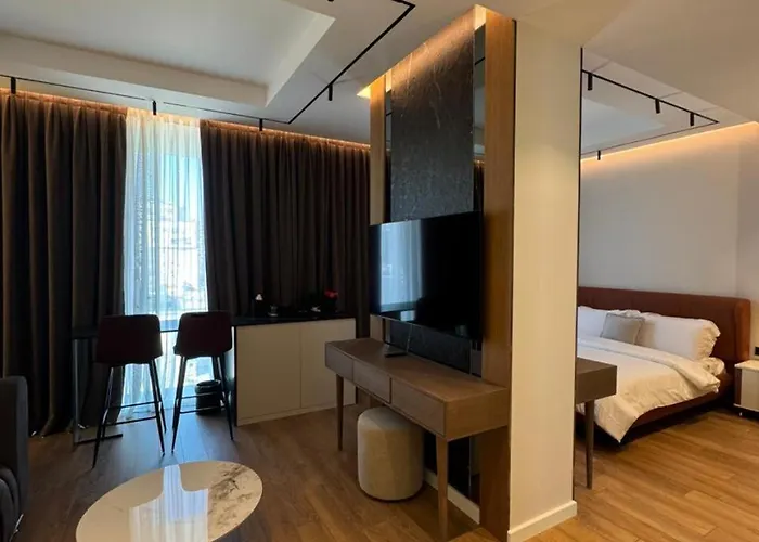 Апартаменты The Metropolitan