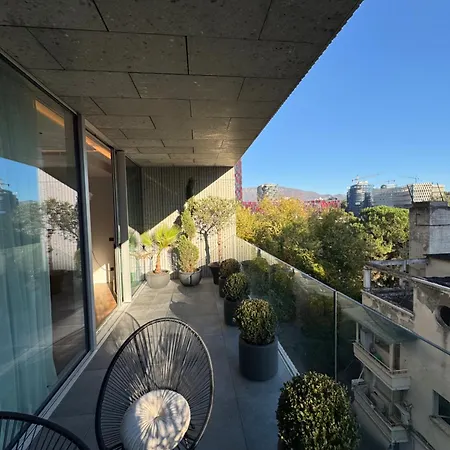 The Metropolitan Apartament *