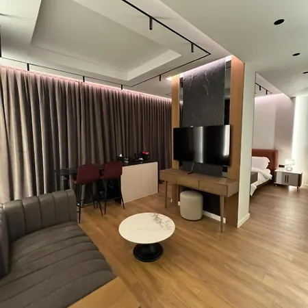 The Metropolitan Apartament *